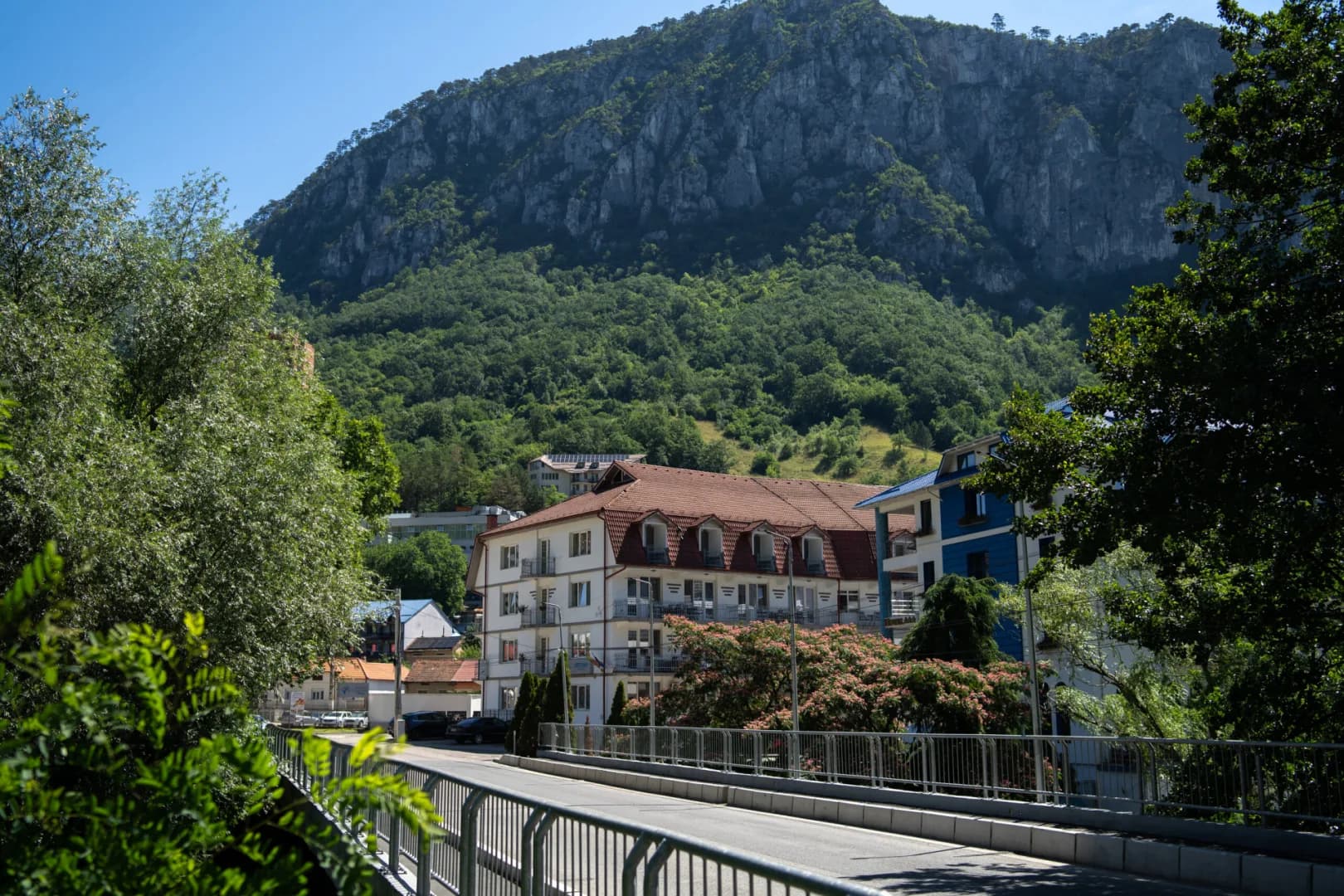 Planifică-ți sejurul la Hotel Artemis